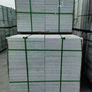 吉林市 芝麻白火烧，园林广场市政工程地铺石，1.8~5.0厚均有现货