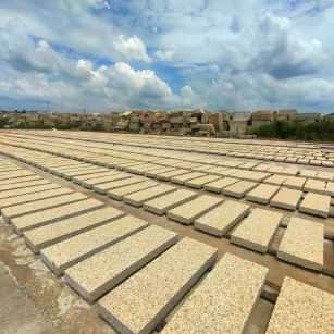 吉林市 黄金麻荔枝面花岗岩石材地铺石防护中