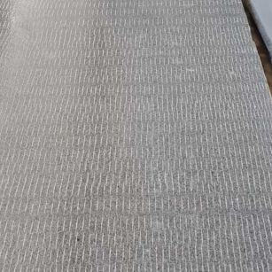 吉林市 芝麻灰花岗岩斧剁面，刀斩面