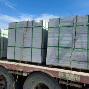 吉林市 芝麻白花岗岩地铺石装车日常