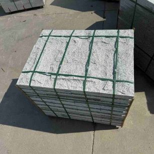 吉林市 白麻花岗岩石材自然面蘑菇石成品