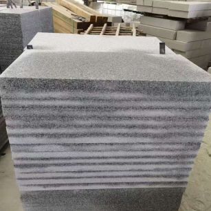 吉林市 芝麻白5公分火烧地铺成品，900*400，规格可定制