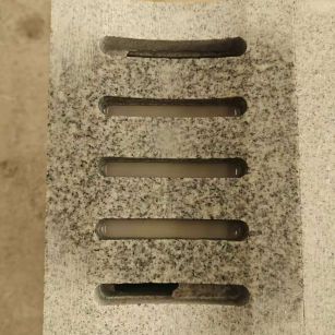 吉林市 芝麻白拉丝面花岗岩U型开槽排水槽