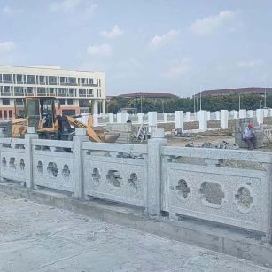 吉林市 白麻花岗岩荔枝面河道栏杆