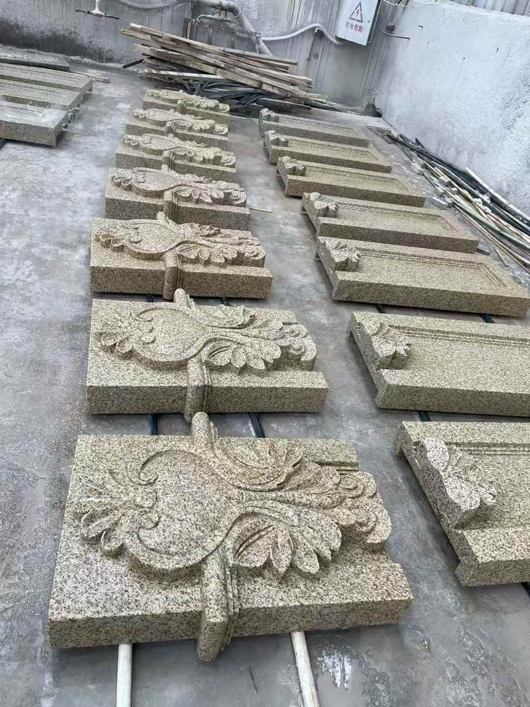 吉林市 黄金麻花岗岩别墅外墙雕刻板