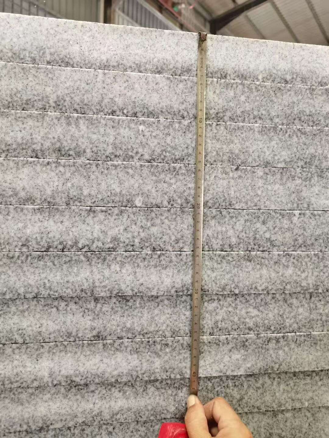 吉林市 芝麻白火烧成品厚薄均匀，B料价格接近A料质量