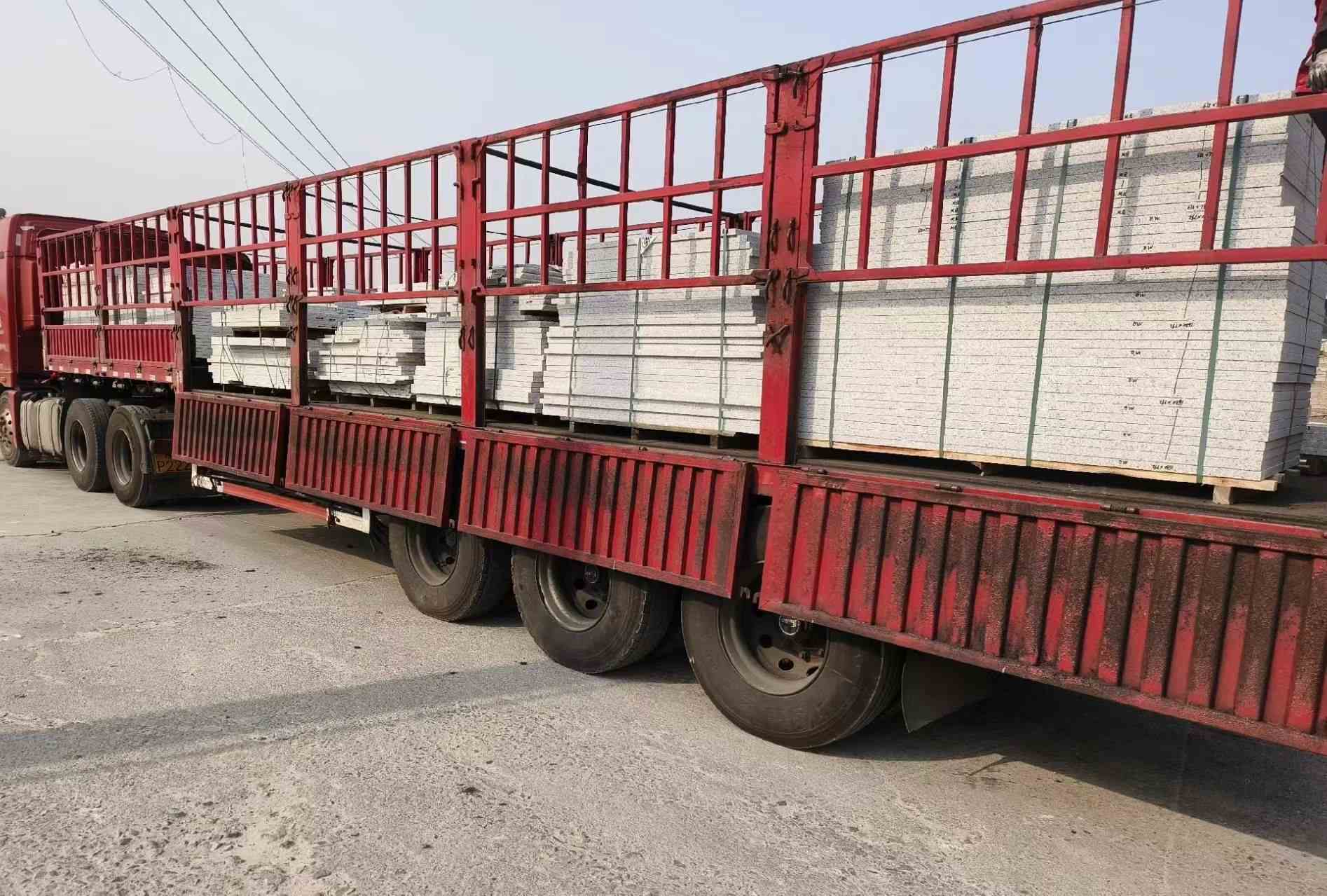 吉林市 白麻荔枝面外墙干挂，工厂装车日常