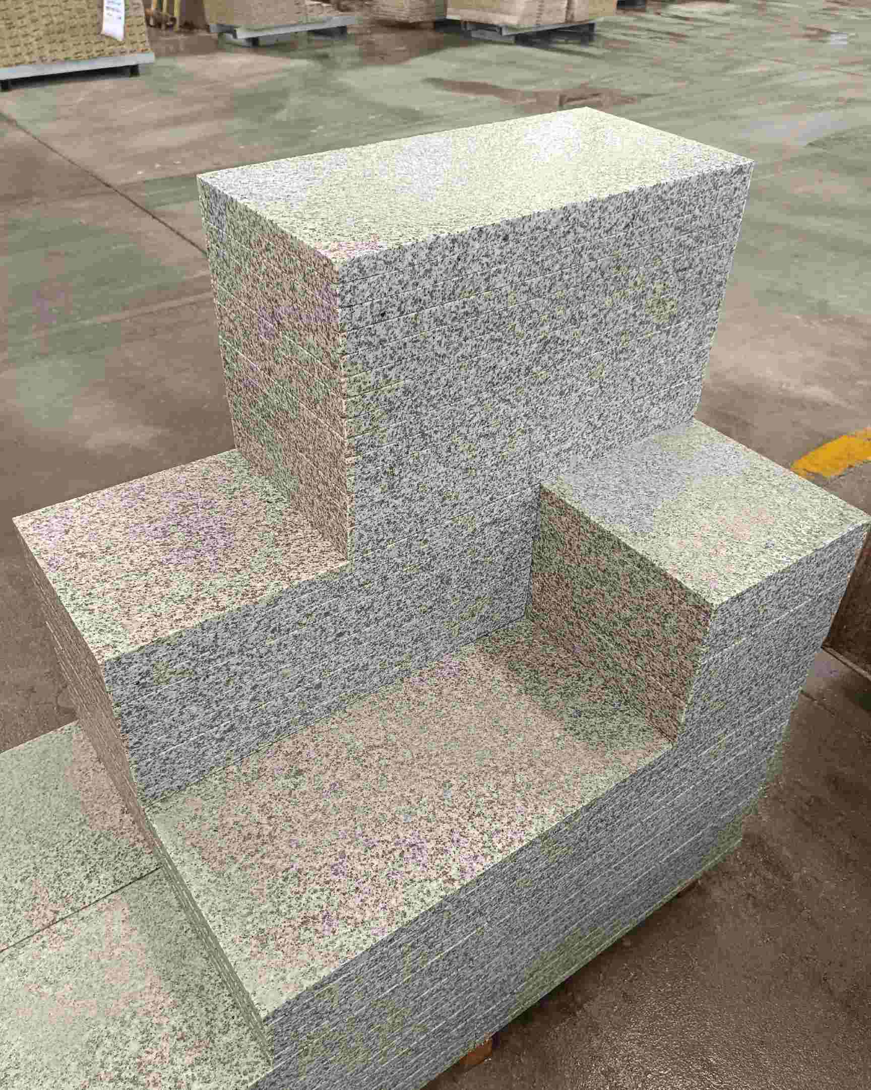 吉林市 白麻花岗岩荔枝面地铺石