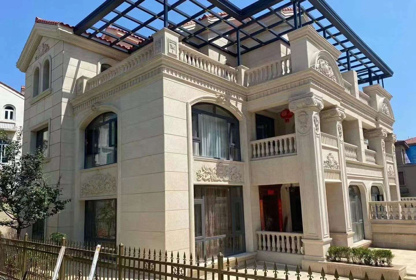 吉林市 黄金麻花岗岩荔枝面别墅外墙干挂