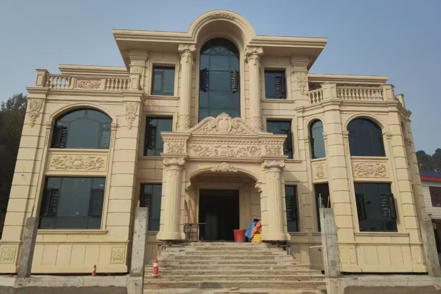 吉林市 黄金麻花岗岩别墅外墙干挂